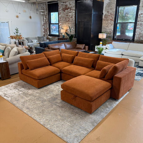Serenity Cloud Sectional w/Storage Ottoman (5pc)