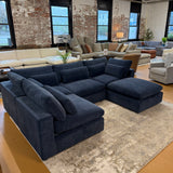 Serenity Cloud Sectional w/Storage Ottoman (5pc)