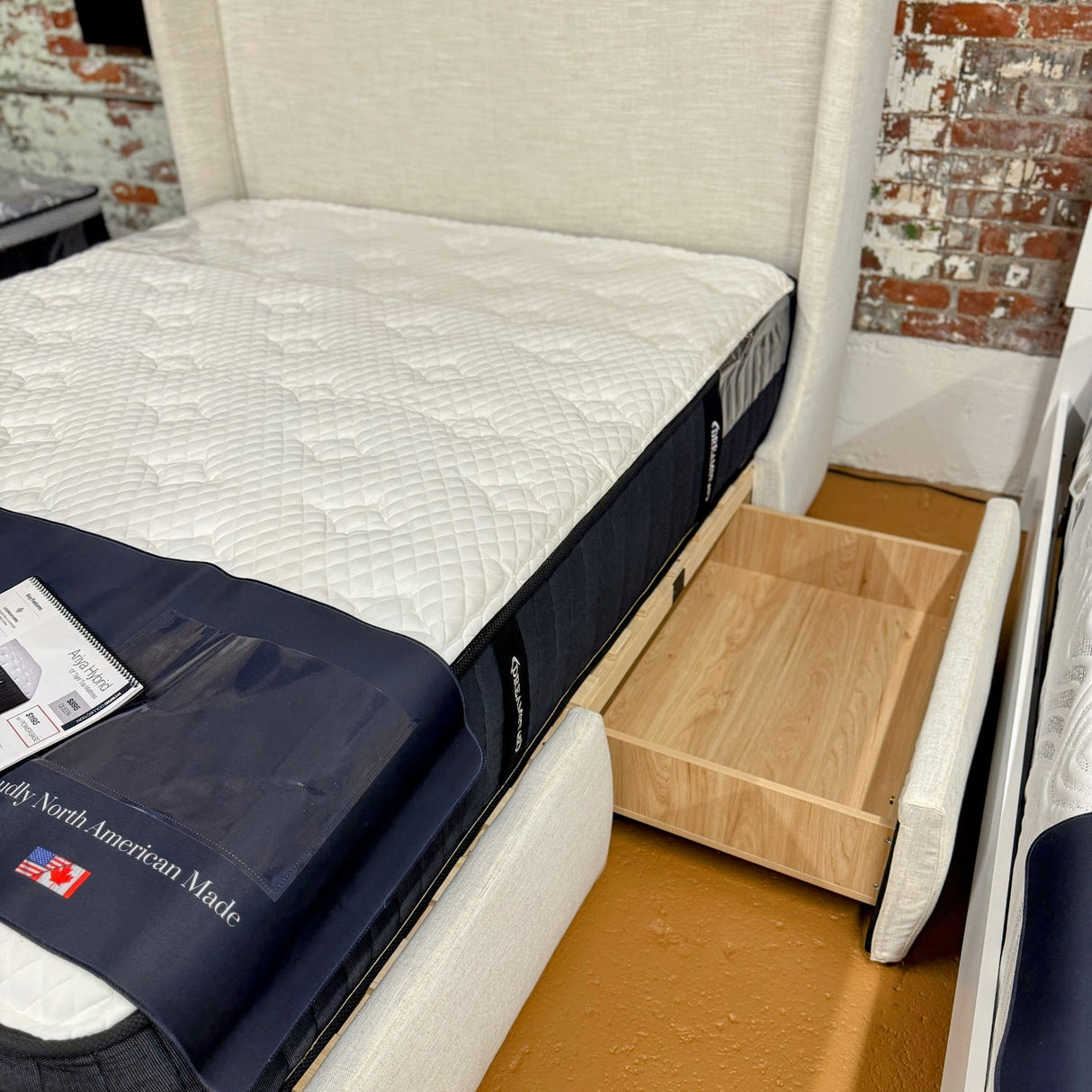 Castlery - Dalton Storage Bed - Beach Linen (Queen)