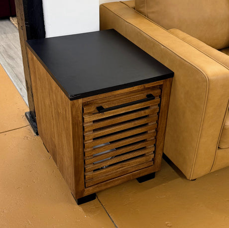 Kallari Chairside End Table - Pull Up A Couch