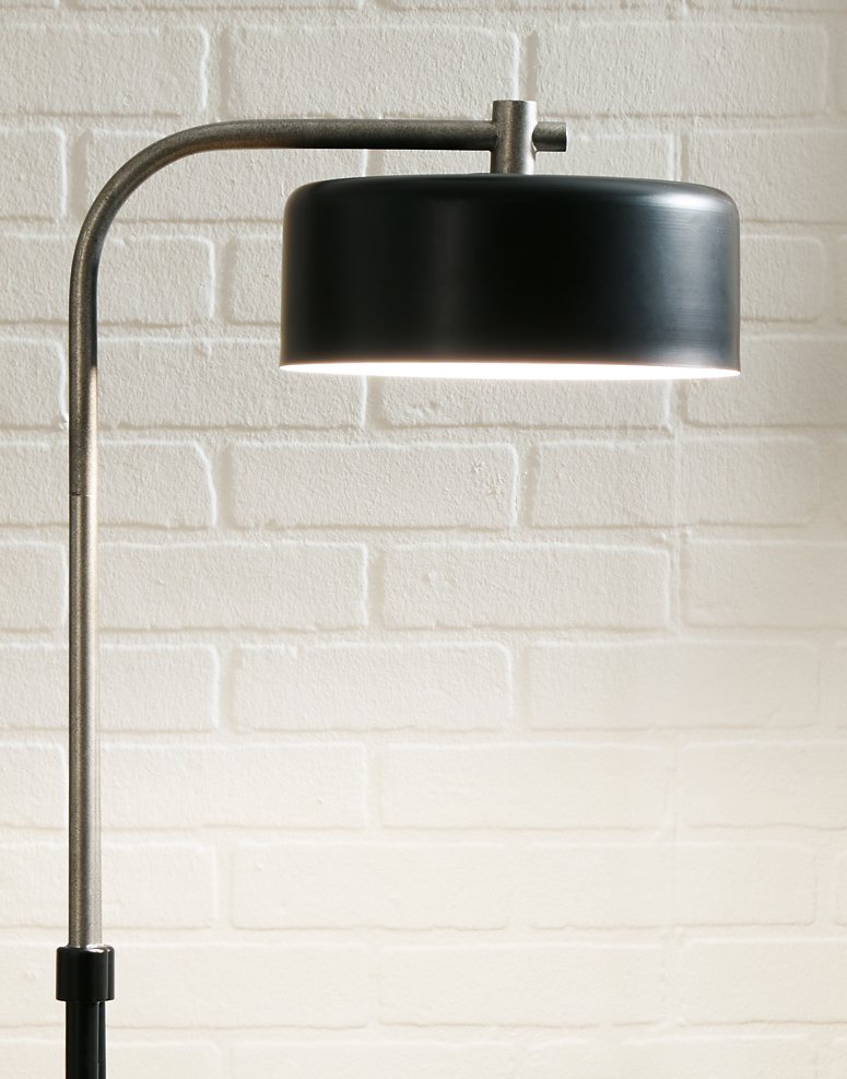 Eliridge Floor Lamp - Pull Up A Couch