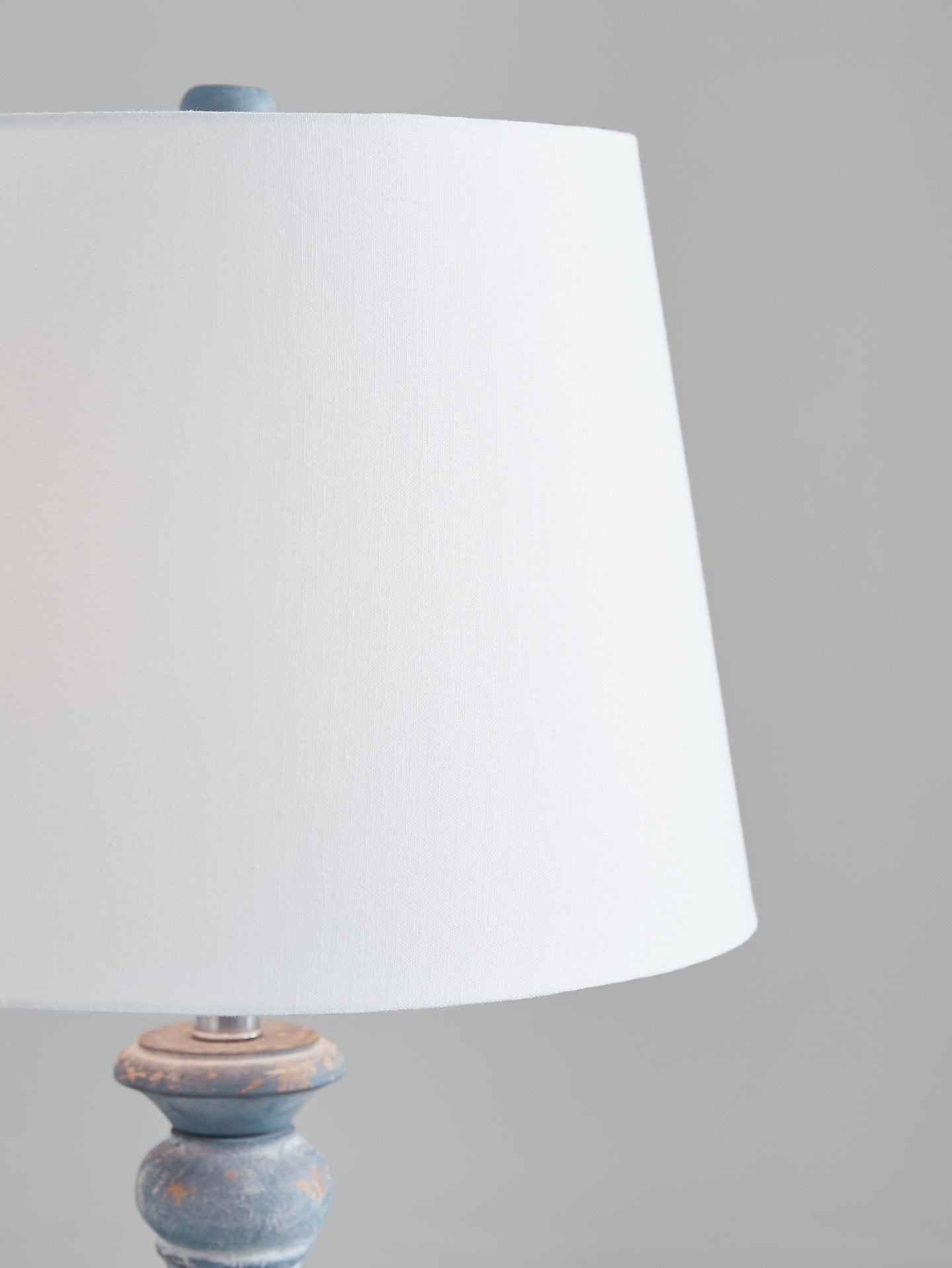 Cylerick Table Lamp - Pull Up A Couch