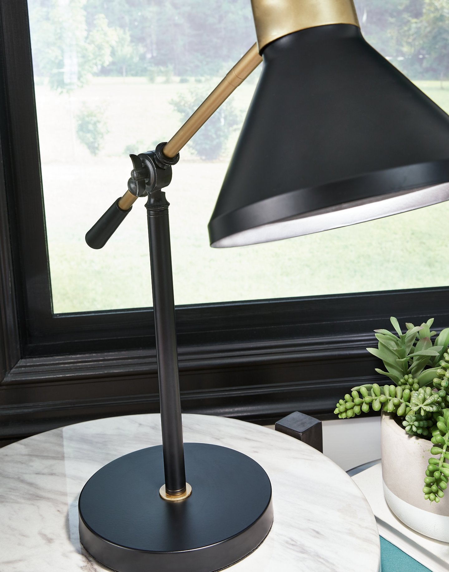 Garville Desk Lamp - Pull Up A Couch