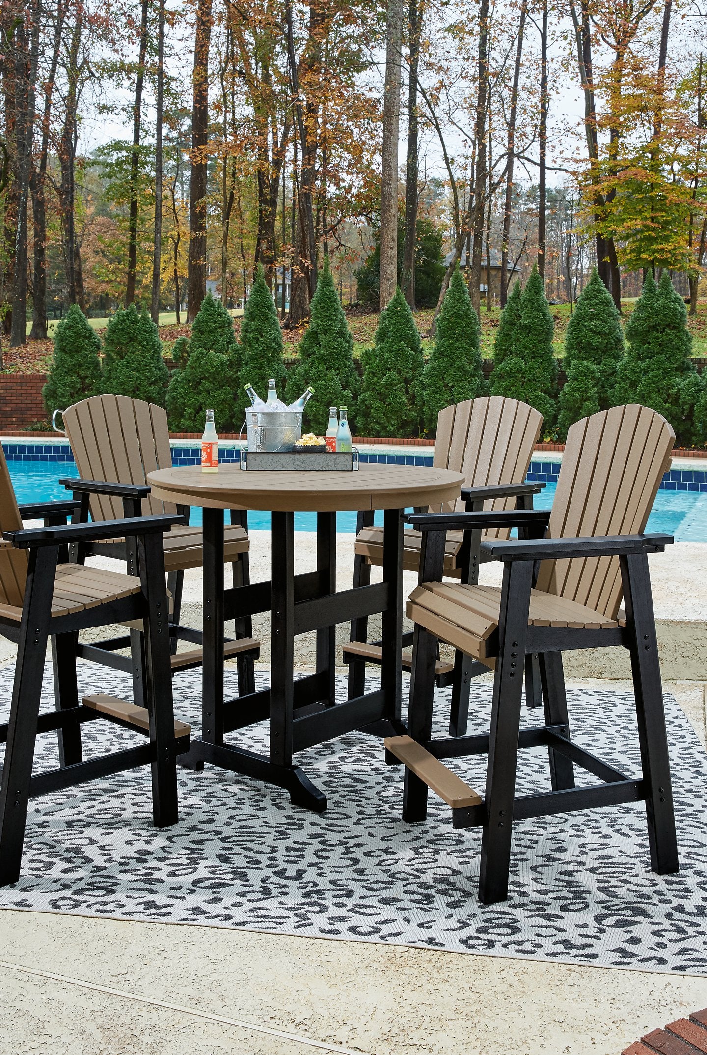 Fairen Trail Outdoor Dining Set - Pull Up A Couch