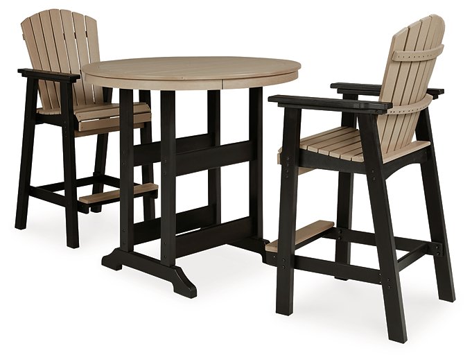 Fairen Trail Outdoor Dining Set - Pull Up A Couch