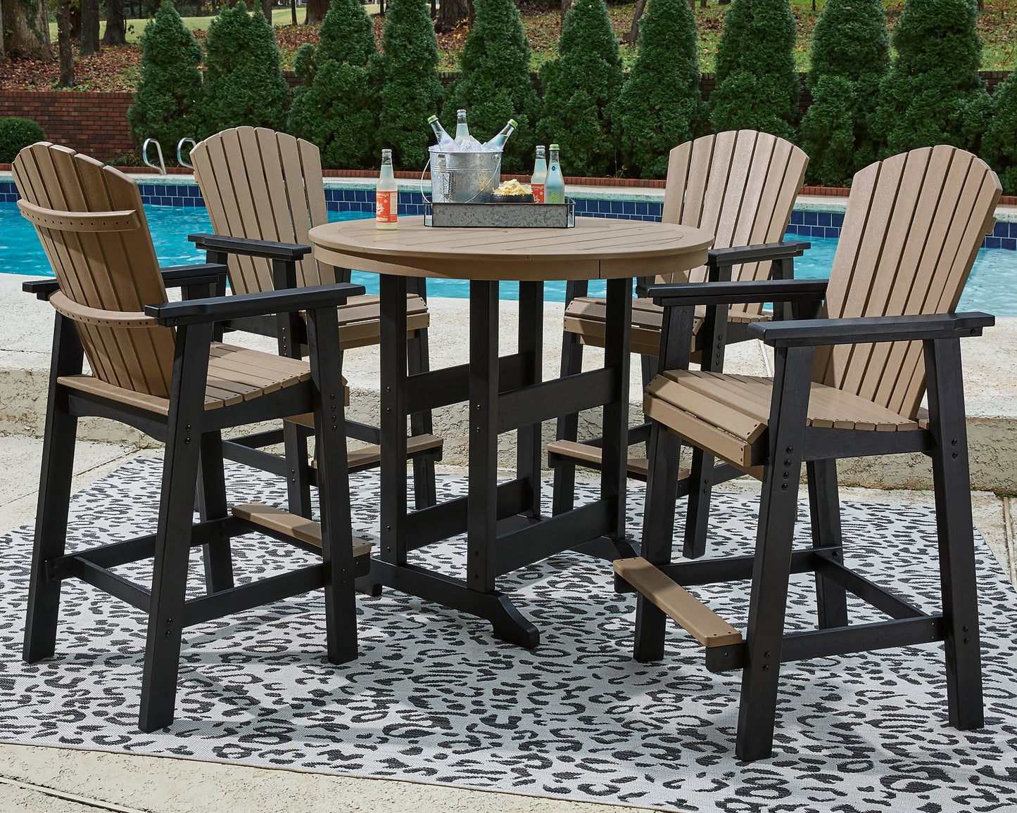 Fairen Trail Outdoor Dining Set - Pull Up A Couch