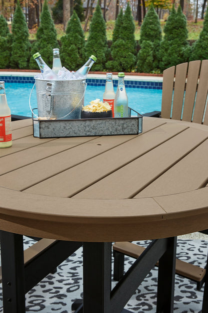 Fairen Trail Outdoor Dining Set - Pull Up A Couch