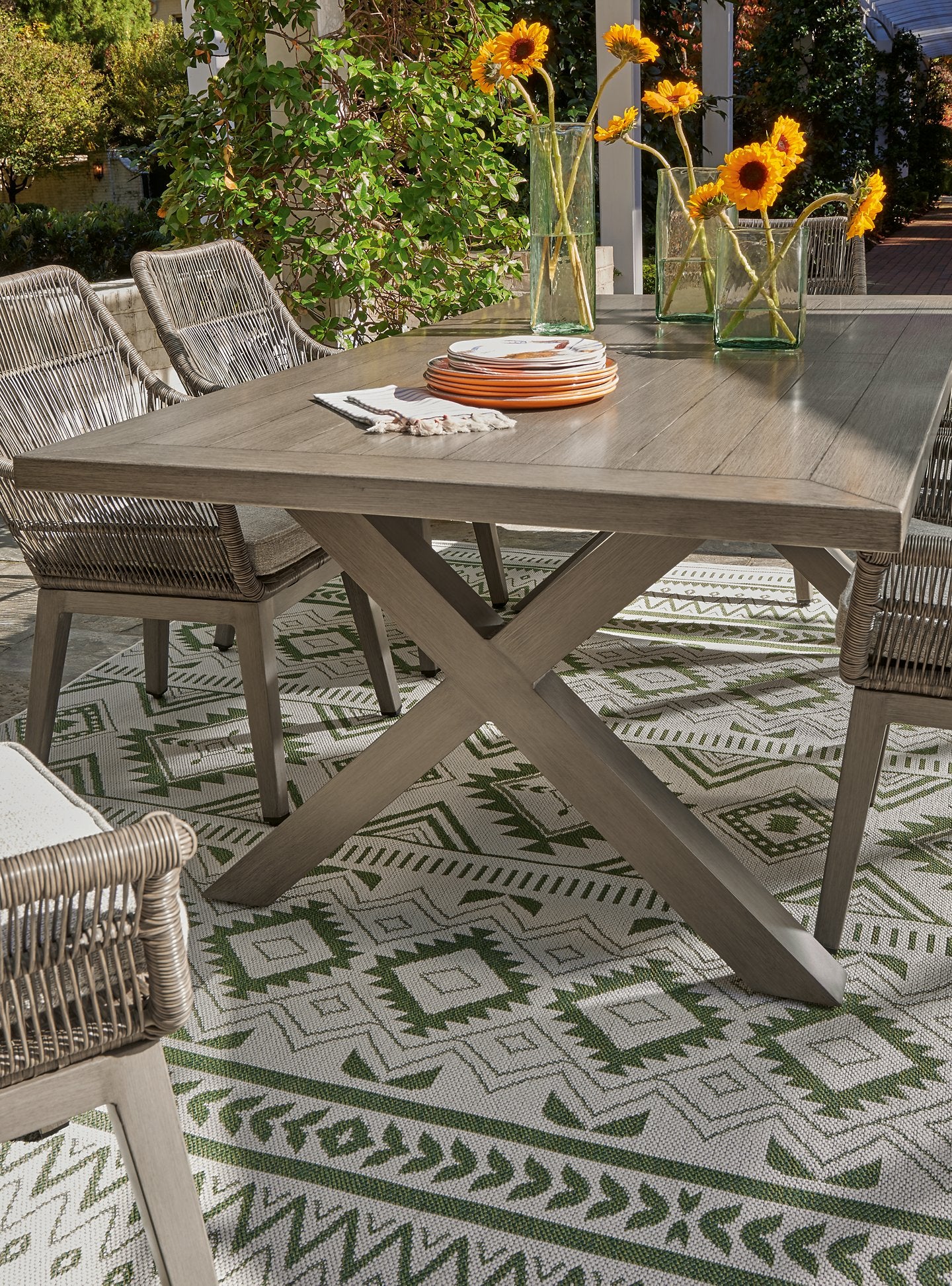 Beach Front Outdoor Dining Table - Pull Up A Couch