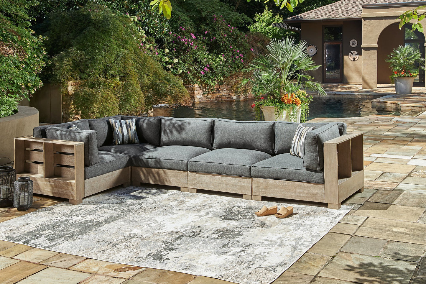 Citrine Park Outdoor Sectional - Pull Up A Couch