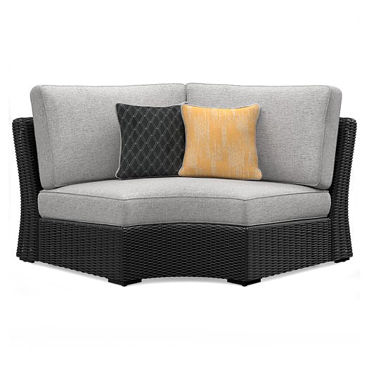 Beachcroft Outdoor Sectional - Pull Up A Couch