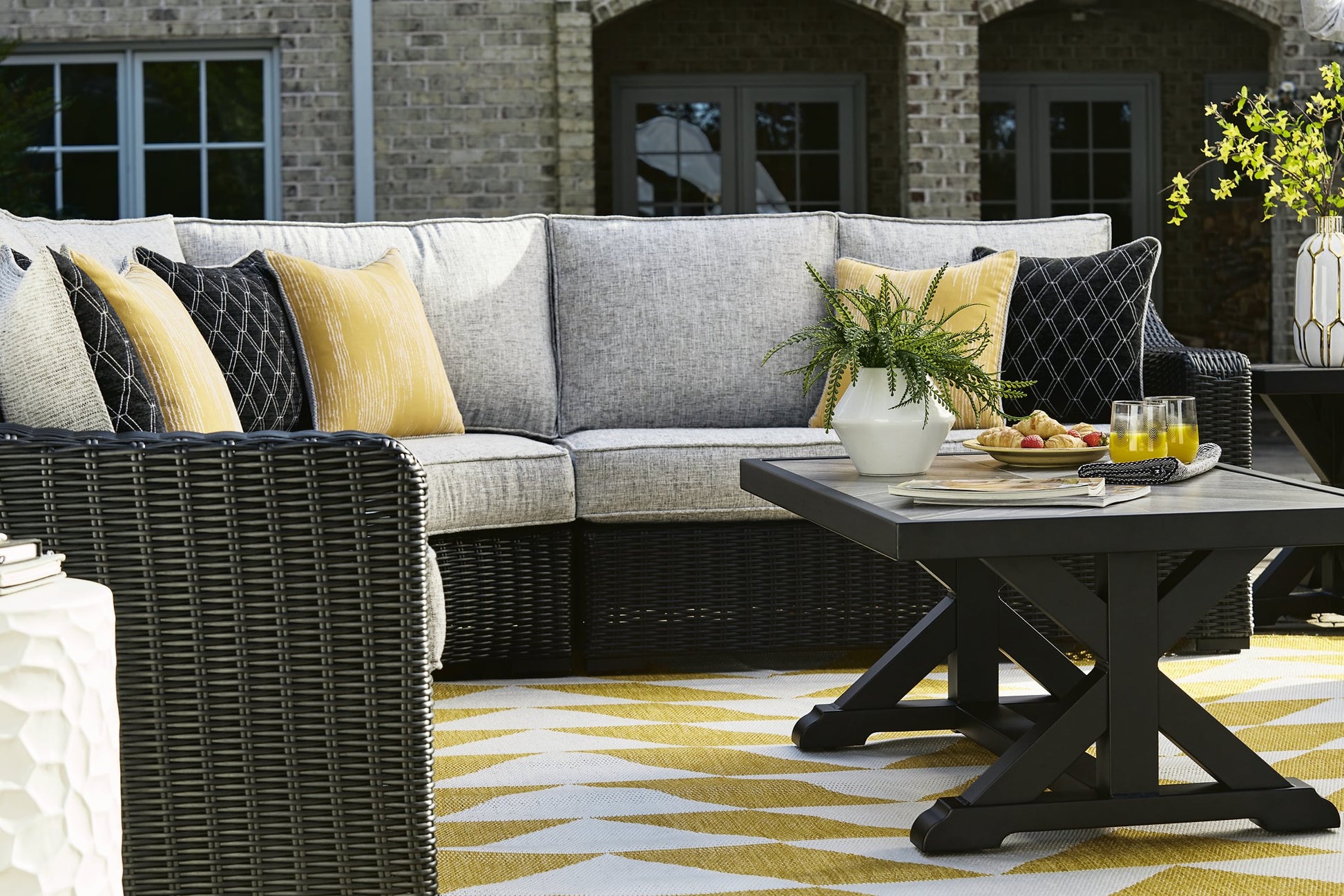 Beachcroft Outdoor Coffee Table - Pull Up A Couch