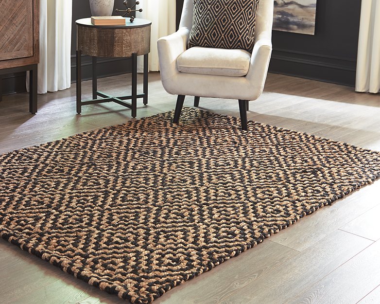 Broox 5' x 7' Rug - Pull Up A Couch