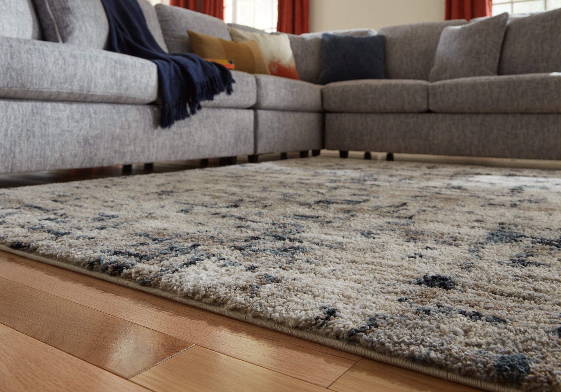 Mansville 5'3" x 7' Rug - Pull Up A Couch