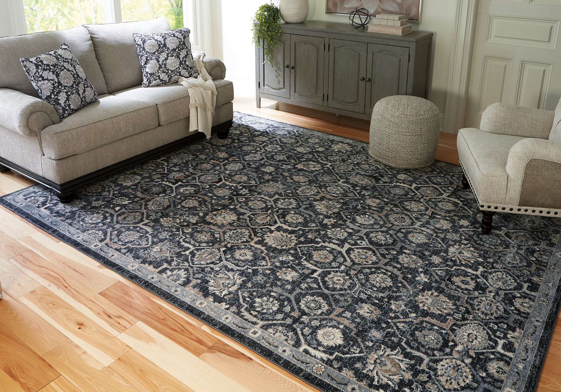 Hilcott 7'10" x 10'6" Rug - Pull Up A Couch