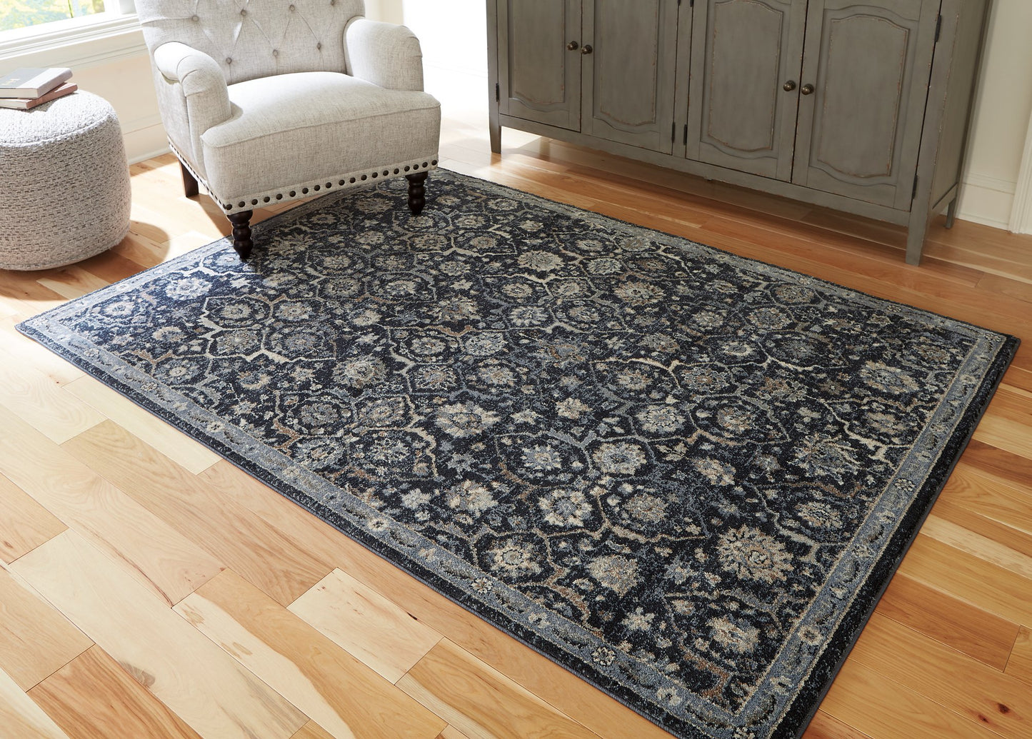 Hilcott 5'3" x 7'3" Rug - Pull Up A Couch