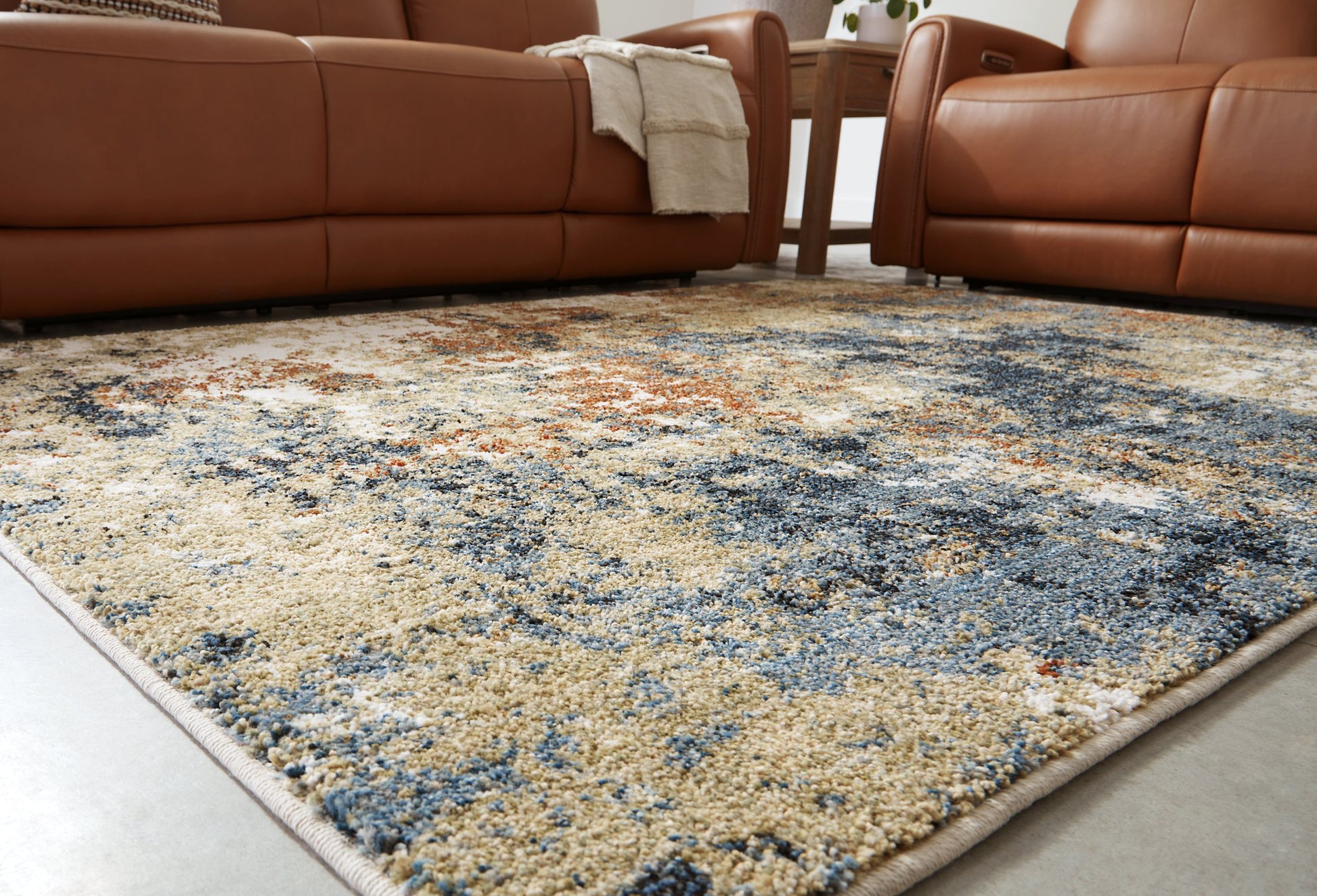 Maville 5' x 7' Rug - Pull Up A Couch