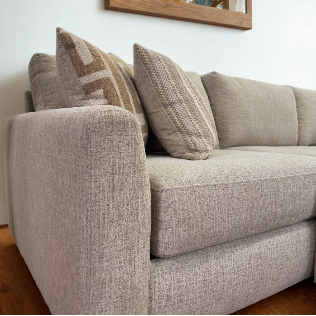 Sequoia Corner Sectional (5pc) - Pull Up A Couch
