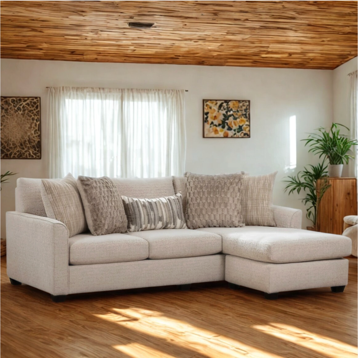 Mayfield Sectional w/ Reversible Chaise