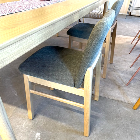 Mikkel Dining Chair (Algonquin Green/White Oak)