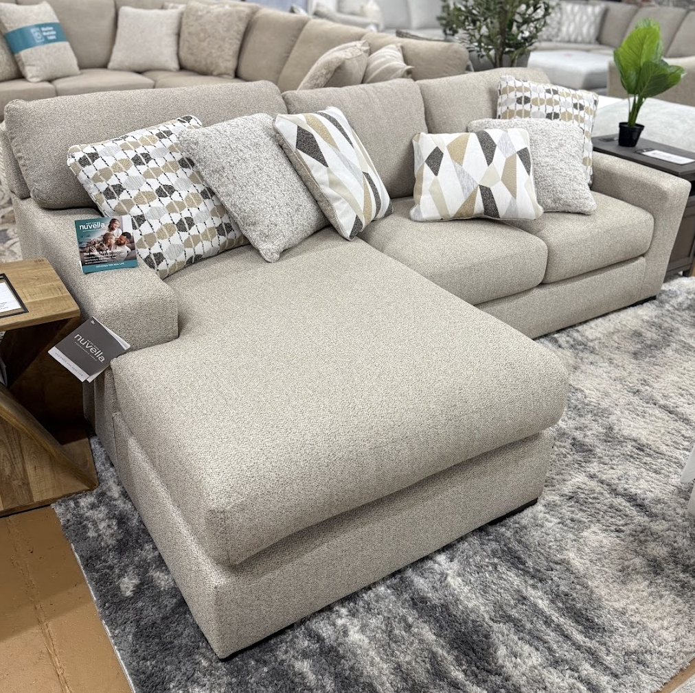 Silverwood Sofa w/ Chaise - Pull Up A Couch