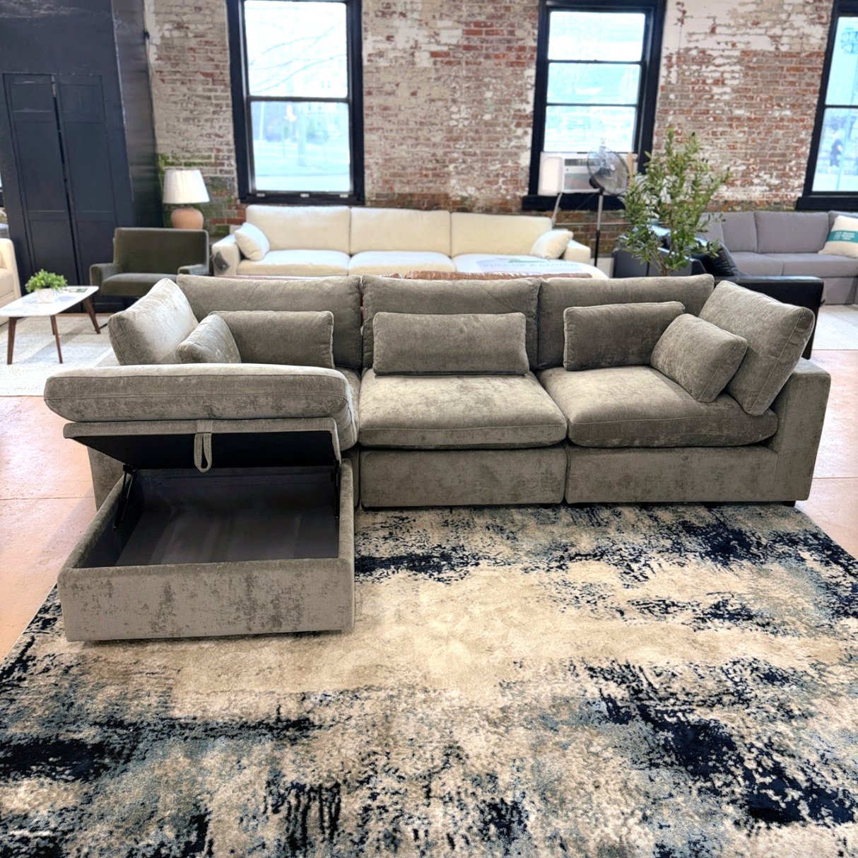 Serenity Cloud 4pc Sectional w/Storage Ottoman - Pull Up A Couch