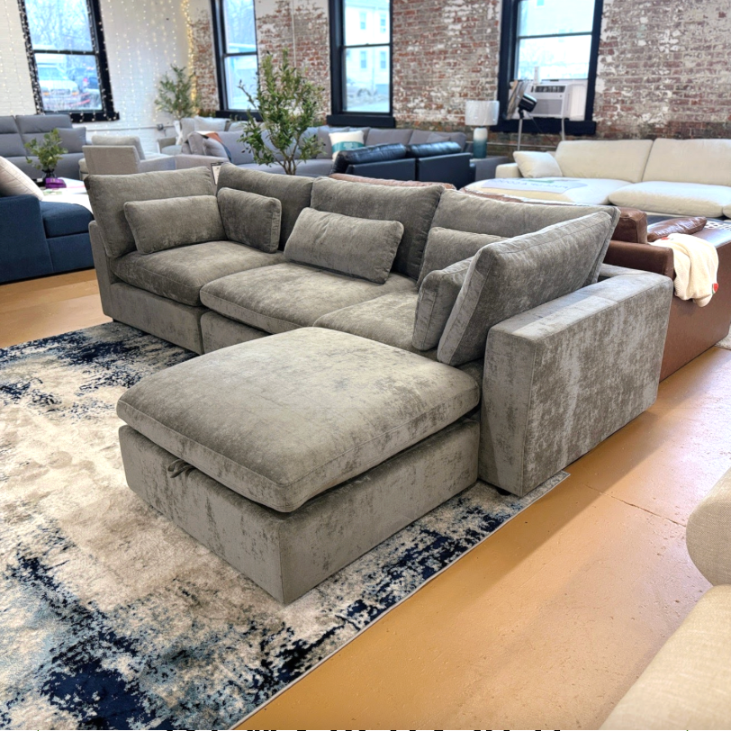 Serenity Cloud 4pc Sectional w/Storage Ottoman - Pull Up A Couch