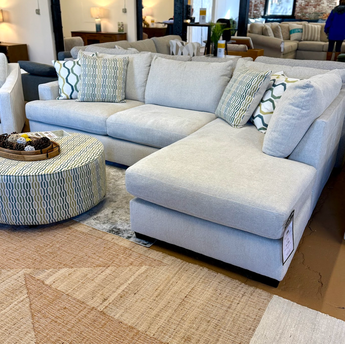 Glendale Sectional w/ Chaise (2pc) - Pull Up A Couch
