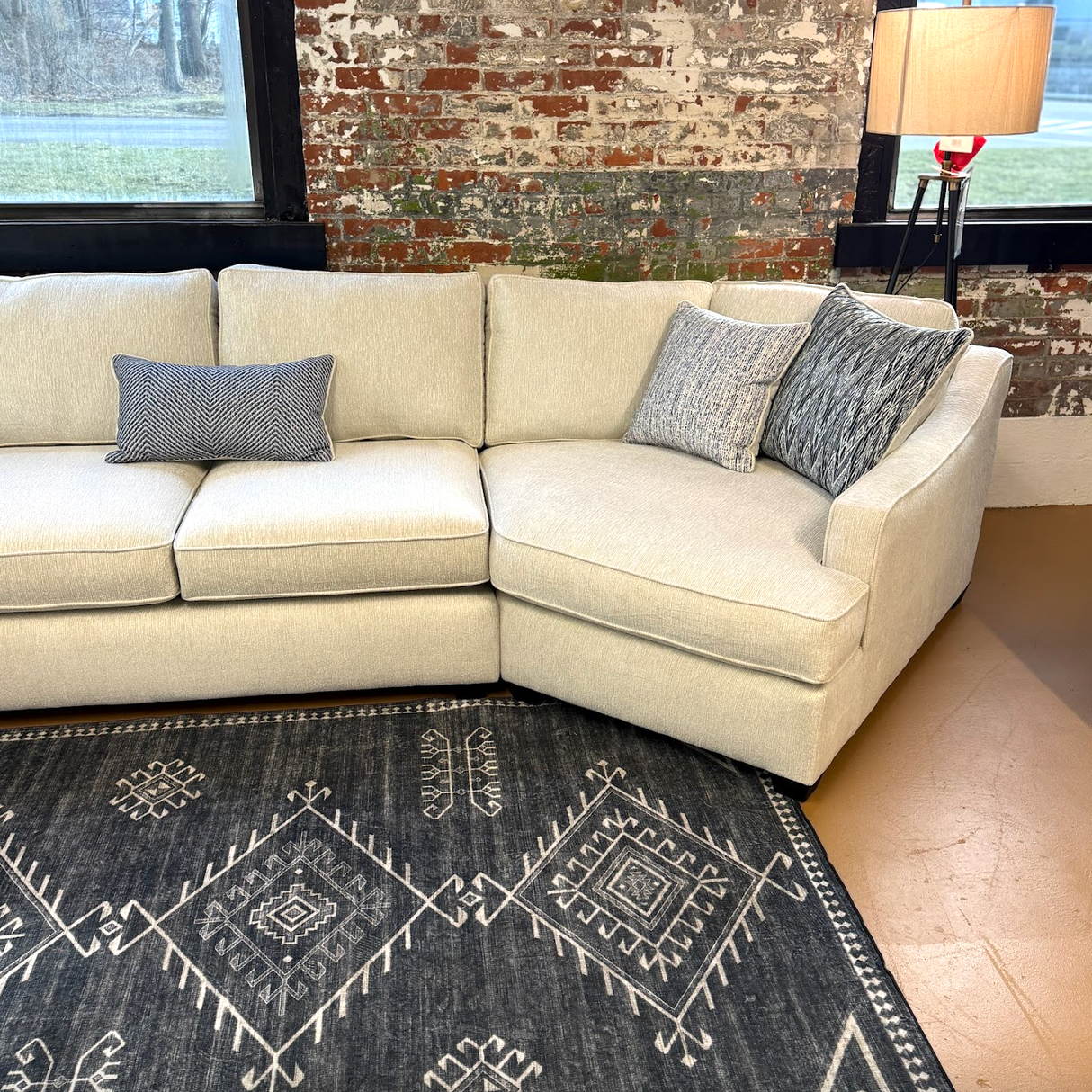 Fairhaven 3pc Sectional w/ Cuddler - Pull Up A Couch