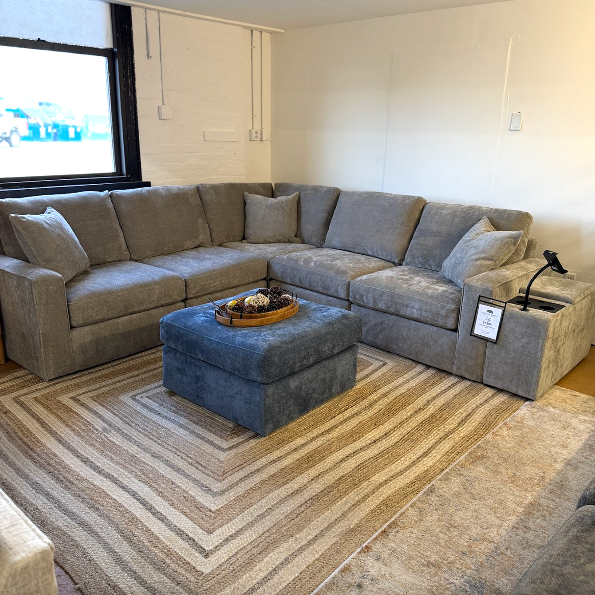 LoungeCraft Corner Sectional (5pc) - Pull Up A Couch