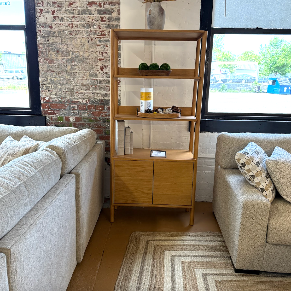 33" Wide Shelving Unit w/ Storage (Natural Oak)