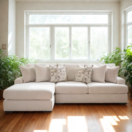 Ashbourne Sectional w/ Chaise (2pc)