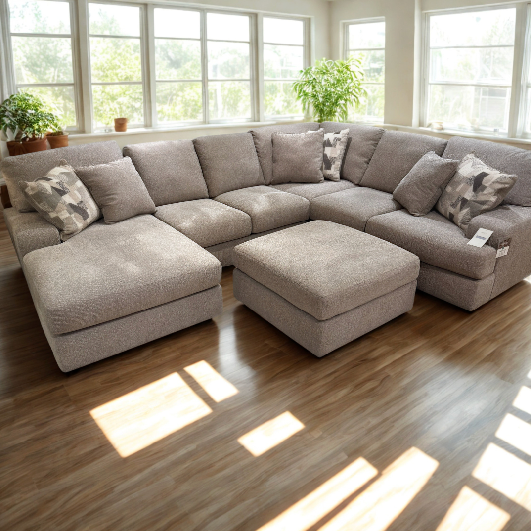 Beckett Corner Sectional w/ Chaise