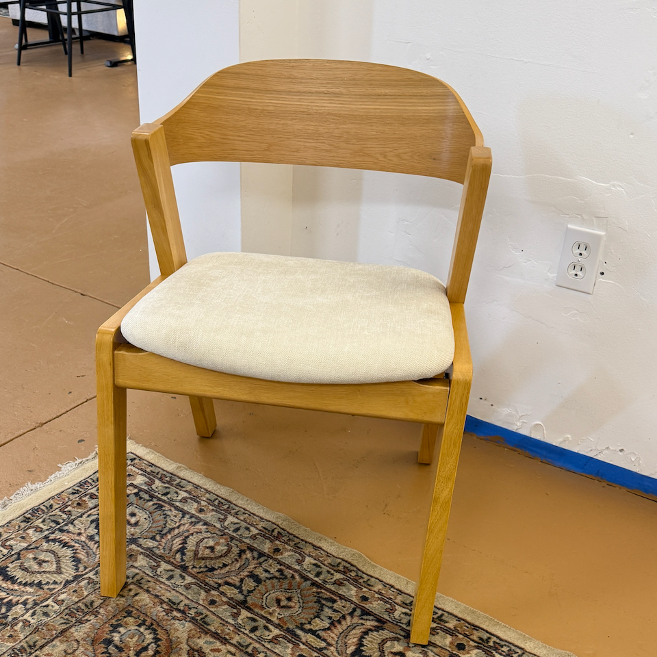 MCM-Style Dining Chair (Oak/Bristol Ivory)