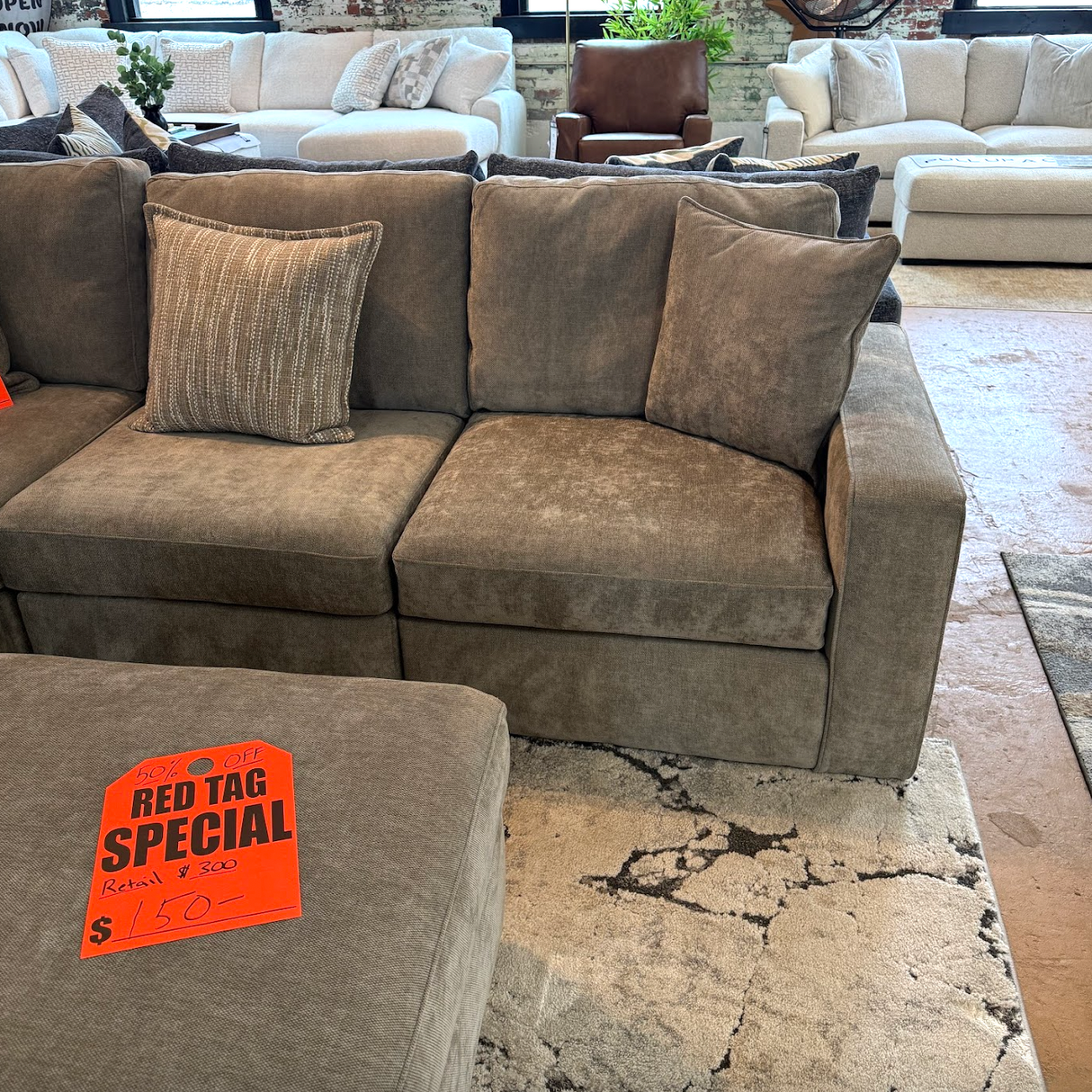 LoungeCraft Corner Sectional (5pc)
