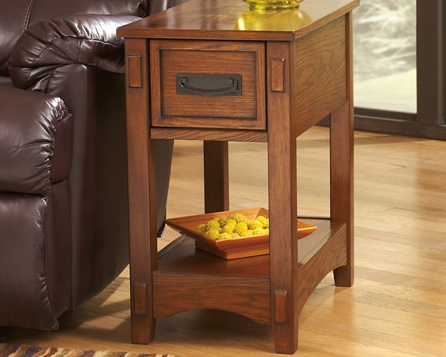 Breegin Chairside End Table - Pull Up A Couch