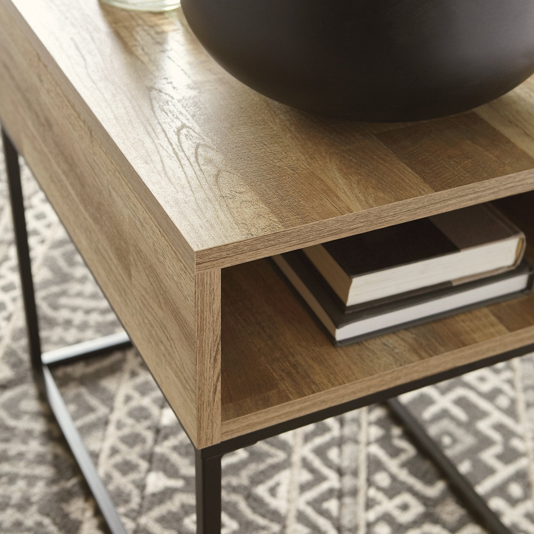 Gerdanet End Table - Pull Up A Couch