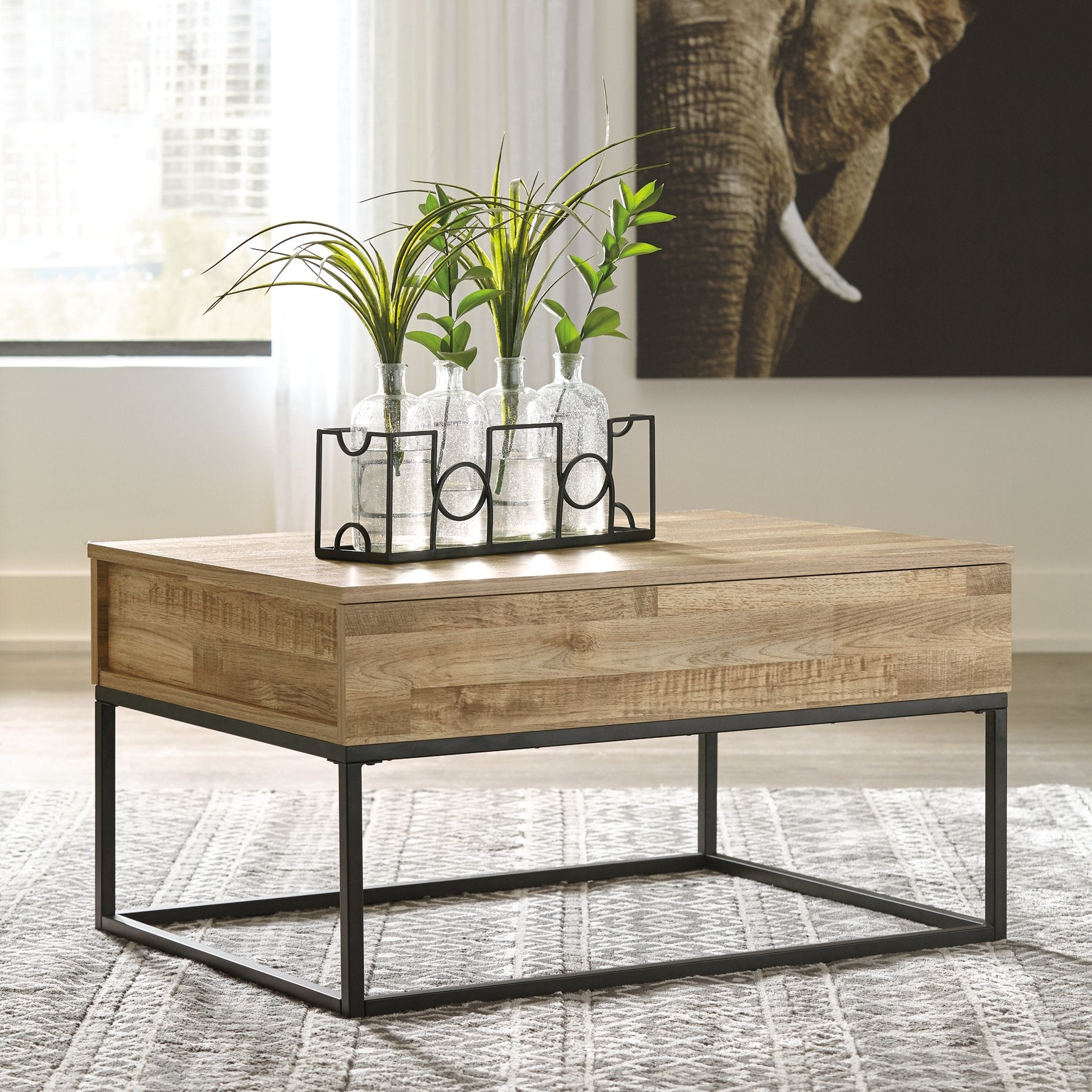 Gerdanet Lift-Top Coffee Table - Pull Up A Couch