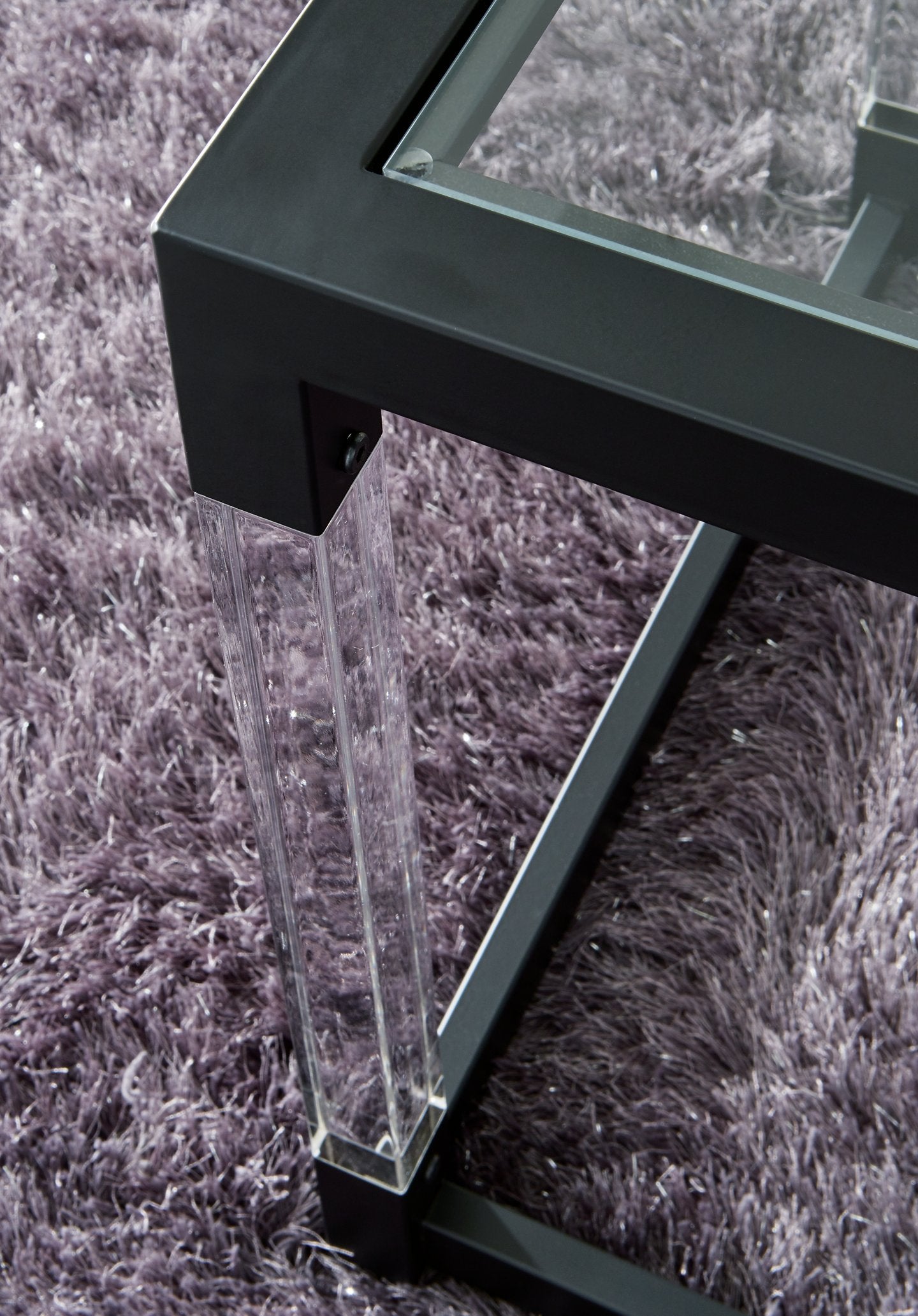 Nallynx End Table - Pull Up A Couch