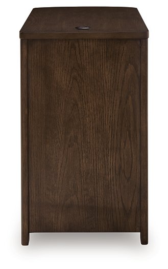 Camdill Chairside End Table - Pull Up A Couch