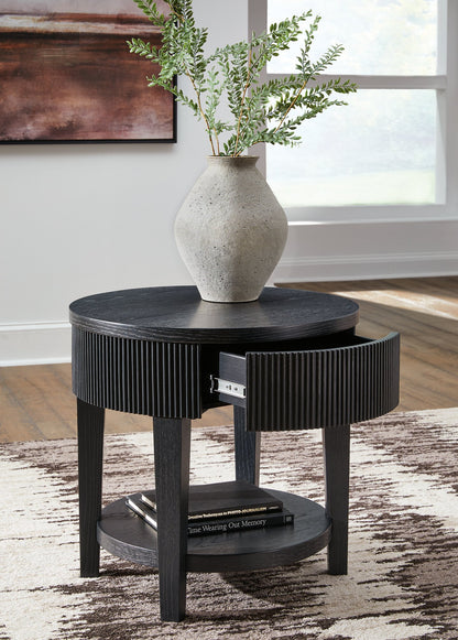 Marstream End Table - Pull Up A Couch