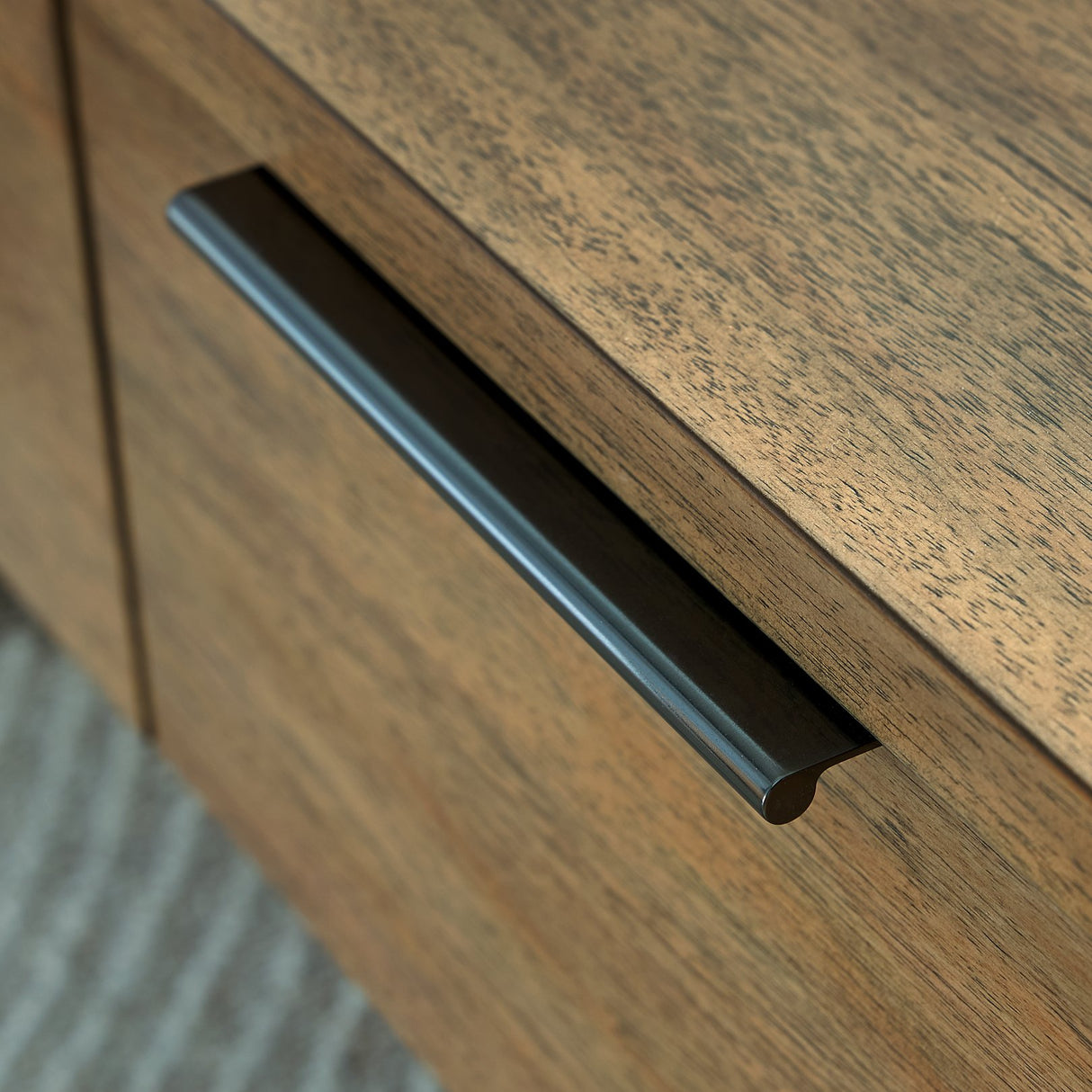Montia Lift-Top Coffee Table - Pull Up A Couch