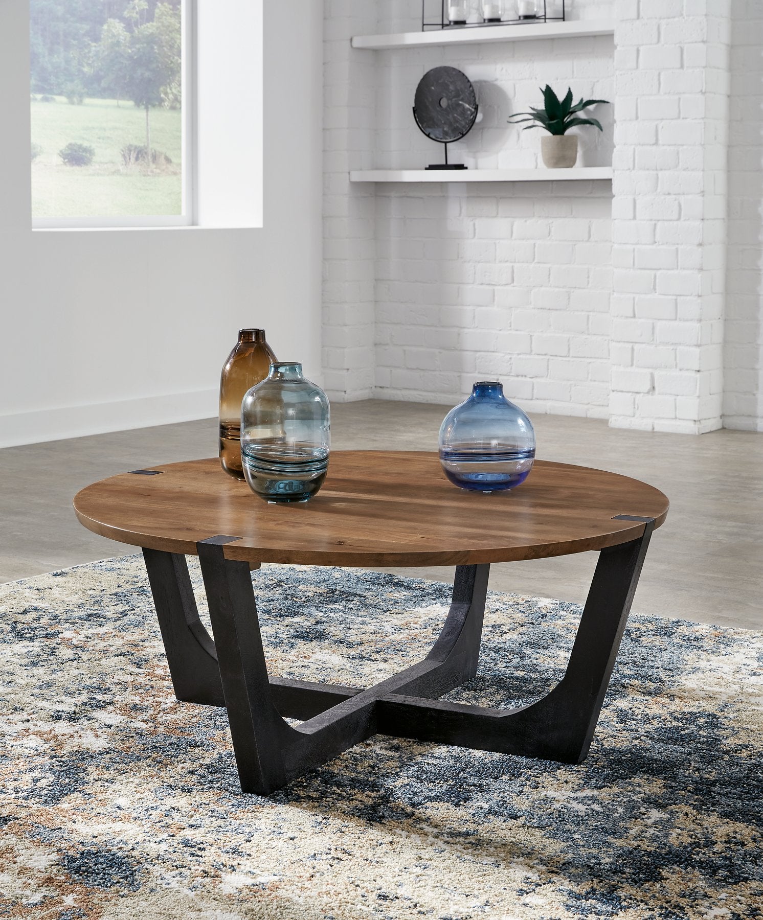 Hanneforth Occasional Table Set - Pull Up A Couch