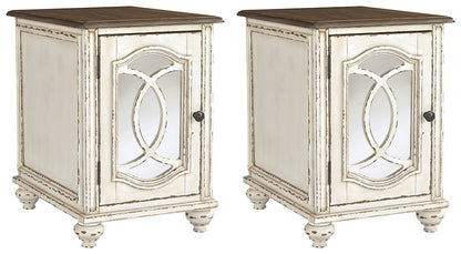 Realyn End Table Set