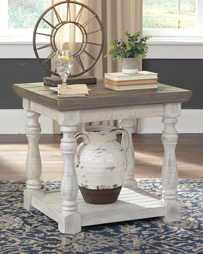 Havalance End Table Set - Pull Up A Couch