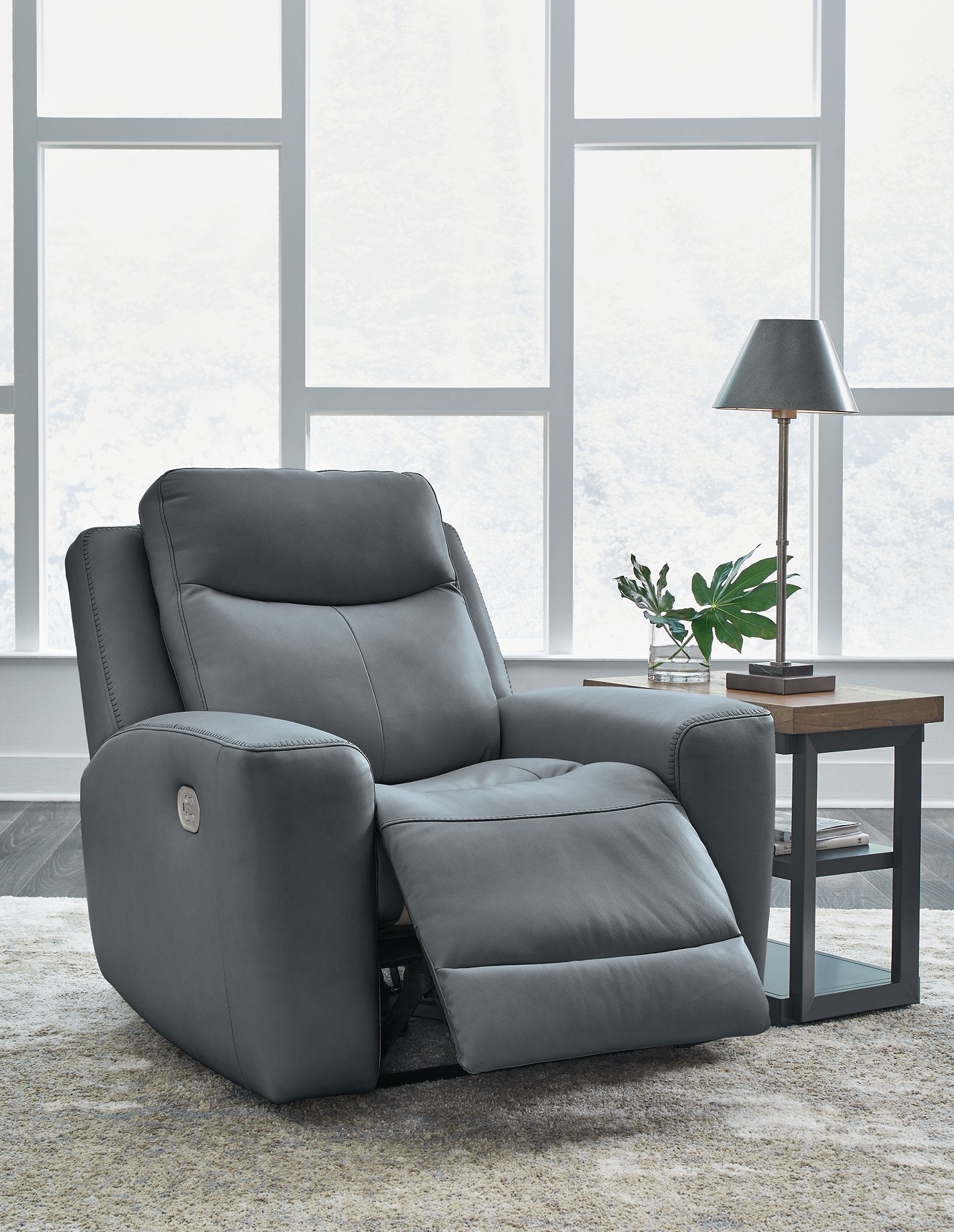 Mindanao Power Recliner - Pull Up A Couch