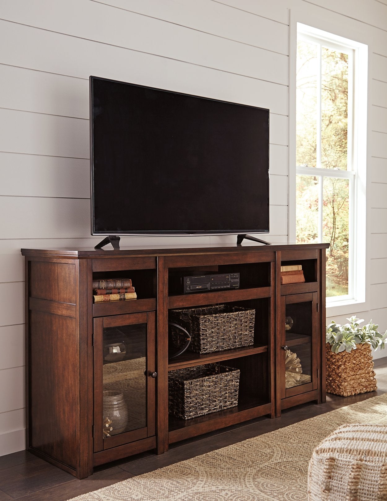 Harpan 72" TV Stand with Electric Fireplace - Pull Up A Couch