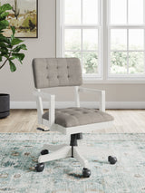 Ashley Furniture Robbinsdale home office desk chair with padded seat and backrest, featuring a modern design and adjustable height.