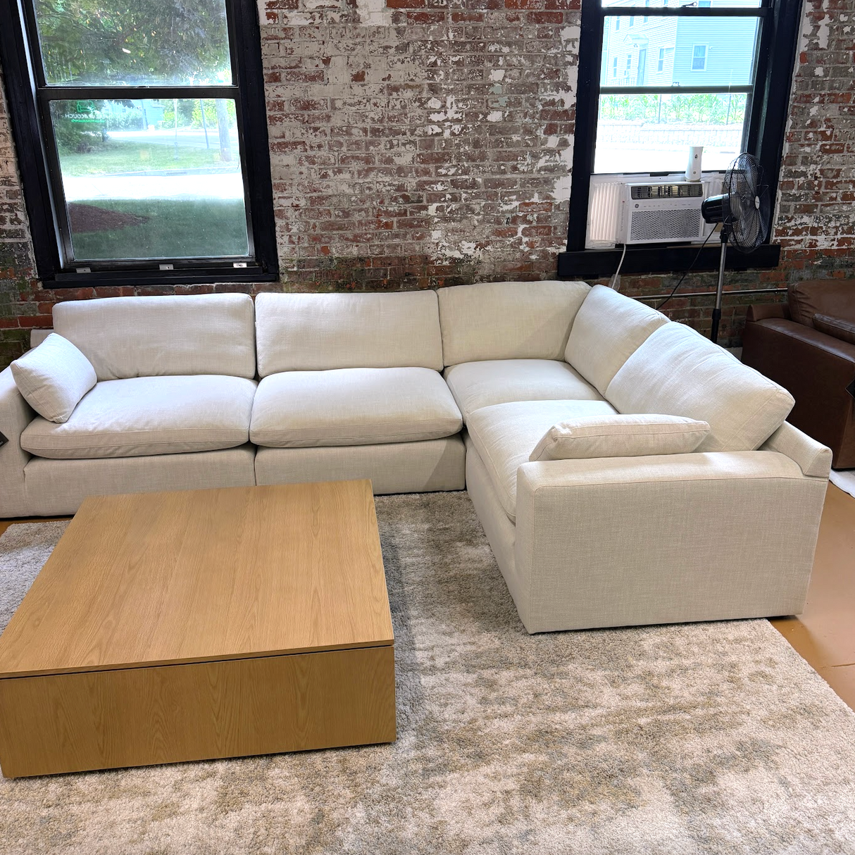 Atlas Cloud Corner Sectional (4pc) - Pull Up A Couch