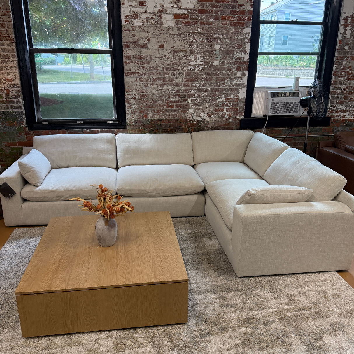 Atlas Cloud Corner Sectional (4pc) - Pull Up A Couch