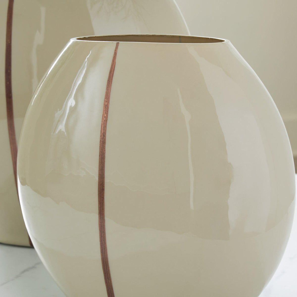 Sheabourne Vase by Ashley Furniture, elegant ceramic vase with textured finish, ideal for decorative display or floral arrangements.